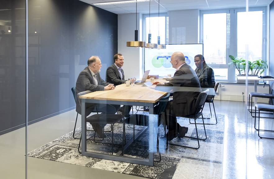 vergadering Enginia op afstand