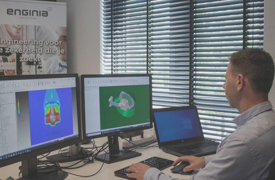 aan het werk met CAE software