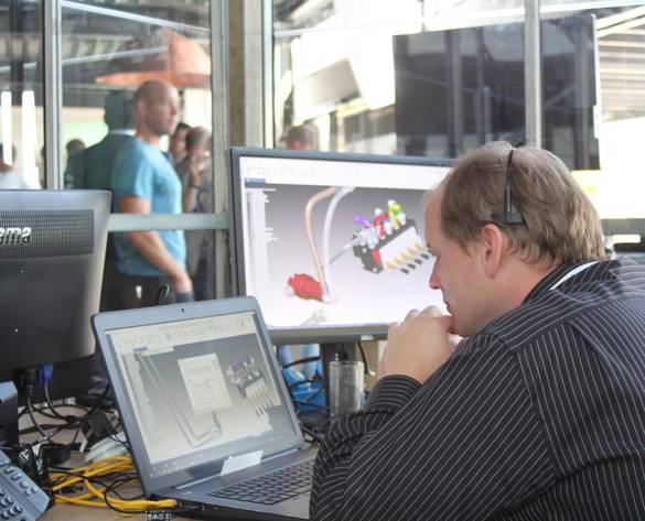 Martijn geeft Support tijdens enginia event